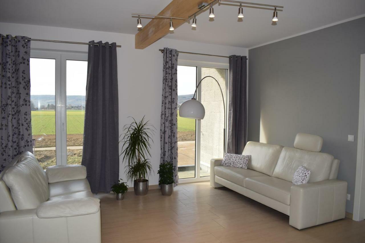 Einladende Ferienwohnung Auf Bauernhof In زينتسيغ المظهر الخارجي الصورة